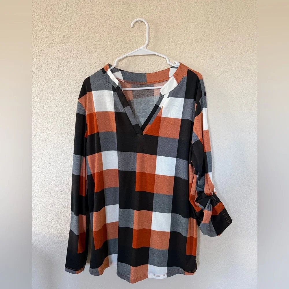 Rust Black & White Buffalo Plaid V-Neck Roll-Tab Sleeve Top | 2XL - Picture 1 of 4